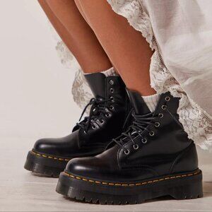 Dr. Martens Jadon Boots Sz 6
